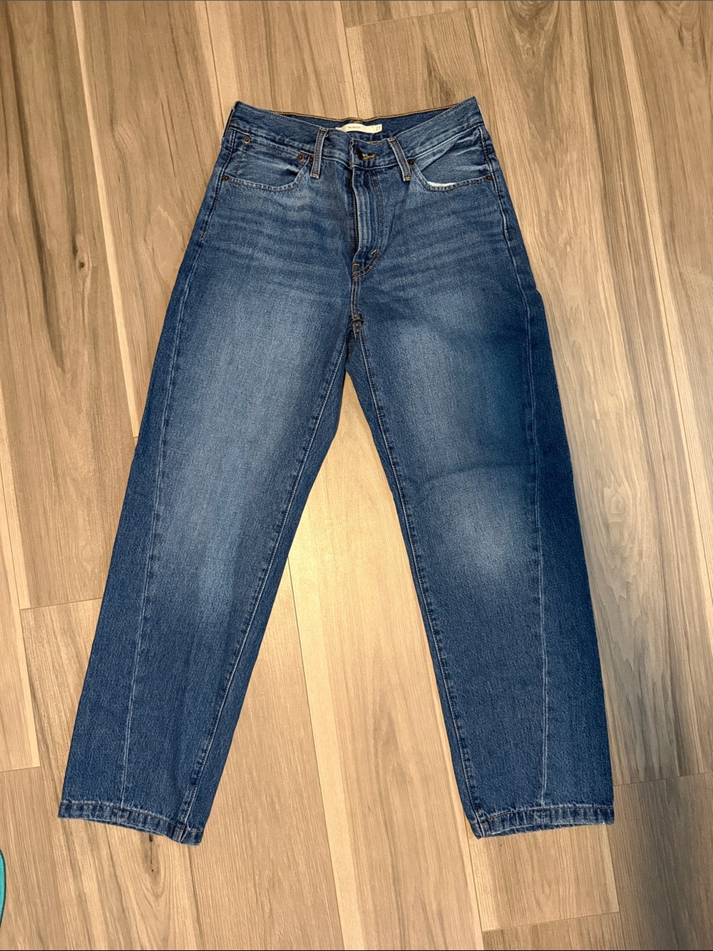 Levi's Women's ‘94 Baggy Jeans - Medium Blue